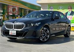 بی ئێم دەبڵیو سیریەس 5